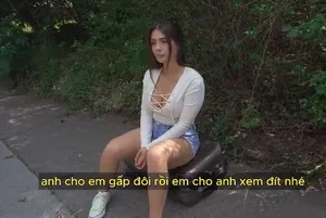 Con gái tặng bố dượng món quà sinh nhật bất ngờ